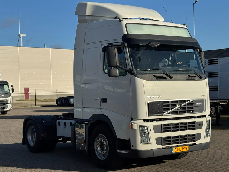 Volvo FH 440 4x2 Globe *469 Tkm* Euro 5 * NL-Truck* - Камион влекач: слика 2 Volvo FH 440 4x2 Globe *469 Tkm* Euro 5 * NL-Truck* - Камион влекач: слика 2
