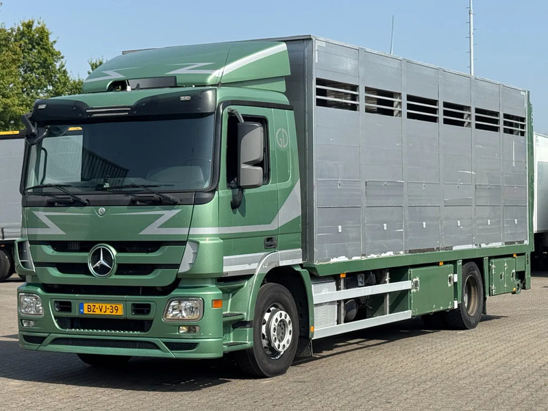 Mercedes-Benz Actros 1832 L 1 - 2 Stock Animal Transport - Камион за добиток: слика 1 Mercedes-Benz Actros 1832 L 1 - 2 Stock Animal Transport - Камион за добиток: слика 1