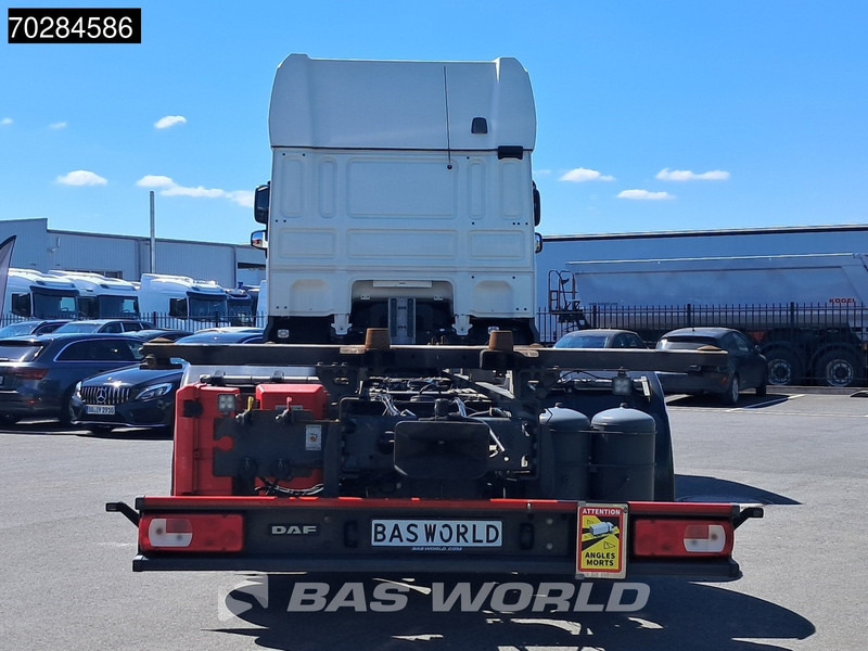 Лизинг на DAF XF 450 6X2 SSC Retarder 2x Tanks Liftachse Standklima LED ACC DAF XF 450 6X2 SSC Retarder 2x Tanks Liftachse Standklima LED ACC: слика 9