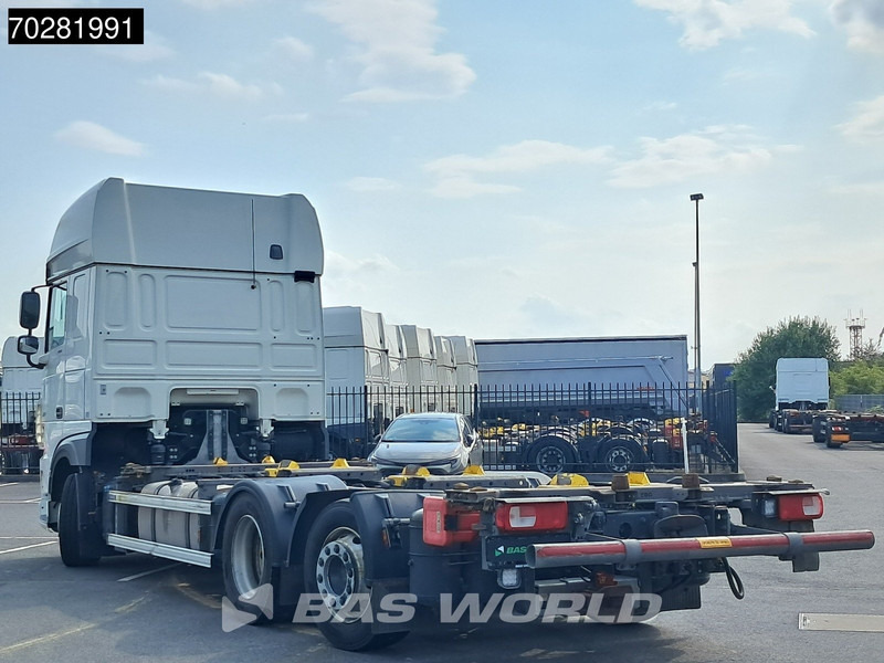 DAF XF 480 6X2 BDF 2xTanks Lift+lenkasche Automatic Retarder ACC Euro 6 - Транспортер на контејнер/ Камион со променливо тело: слика 2 DAF XF 480 6X2 BDF 2xTanks Lift+lenkasche Automatic Retarder ACC Euro 6 - Транспортер на контејнер/ Камион со променливо тело: слика 2
