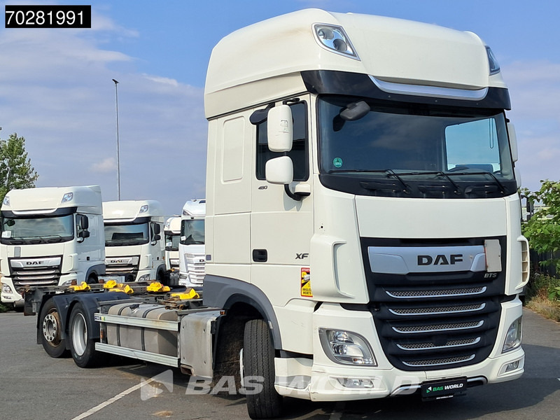 DAF XF 480 6X2 BDF 2xTanks Lift+lenkasche Automatic Retarder ACC Euro 6 - Транспортер на контејнер/ Камион со променливо тело: слика 3 DAF XF 480 6X2 BDF 2xTanks Lift+lenkasche Automatic Retarder ACC Euro 6 - Транспортер на контејнер/ Камион со променливо тело: слика 3