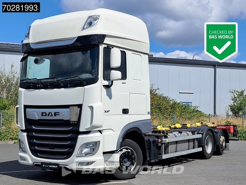 DAF XF 480 6X2 SSC Retarder 2xTanks Lift-Lenkachse ACC Euro 6 - Транспортер на контејнер/ Камион со променливо тело: слика 1 DAF XF 480 6X2 SSC Retarder 2xTanks Lift-Lenkachse ACC Euro 6 - Транспортер на контејнер/ Камион со променливо тело: слика 1