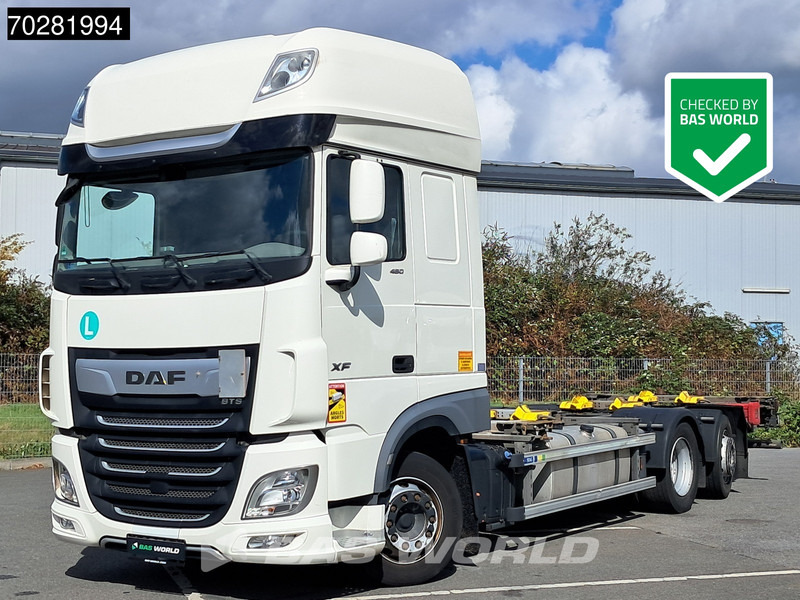 DAF XF 480 6X2 SSC Retarder 2xTanks Lift/Steering ACC Euro 6 - Транспортер на контејнер/ Камион со променливо тело: слика 1 DAF XF 480 6X2 SSC Retarder 2xTanks Lift/Steering ACC Euro 6 - Транспортер на контејнер/ Камион со променливо тело: слика 1