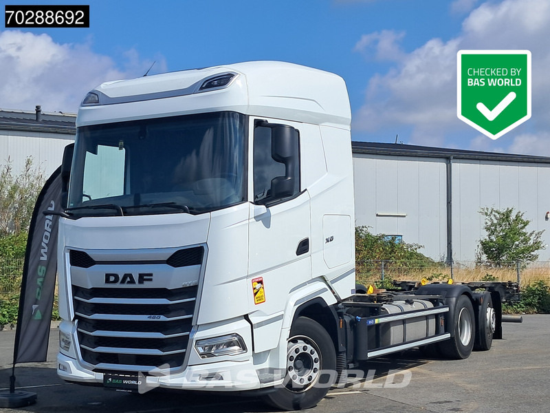 DAF XG 480 6X2 BDF 2xTanks Lift+lenkasche Automatic ACC LED Euro 6 - Транспортер на контејнер/ Камион со променливо тело: слика 1 DAF XG 480 6X2 BDF 2xTanks Lift+lenkasche Automatic ACC LED Euro 6 - Транспортер на контејнер/ Камион со променливо тело: слика 1