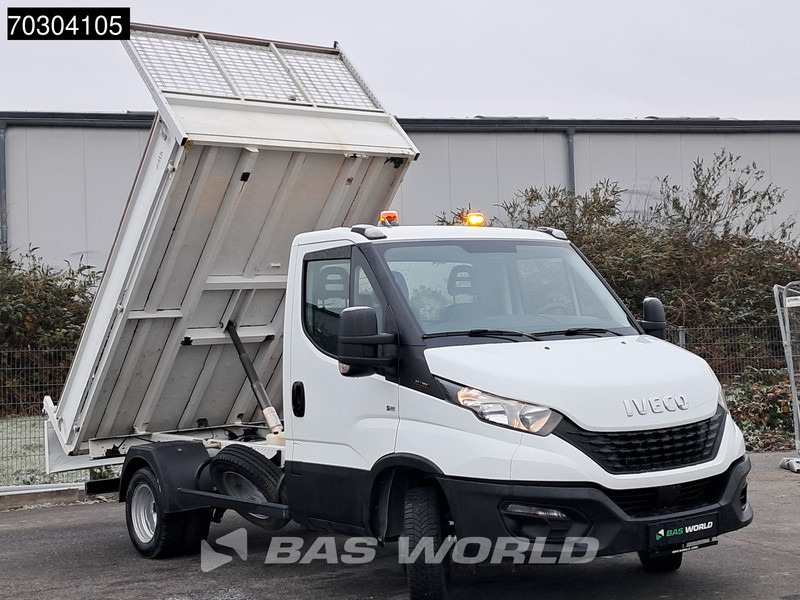 Iveco Daily 35C16 3.0L Kipper Doppelbereifung 3,5t AHK 160PS Klima Tempomat Kamera Euro6 A/C Towbar Cruise control - Комбе со отворен сандак: слика 3 Iveco Daily 35C16 3.0L Kipper Doppelbereifung 3,5t AHK 160PS Klima Tempomat Kamera Euro6 A/C Towbar Cruise control - Комбе со отворен сандак: слика 3