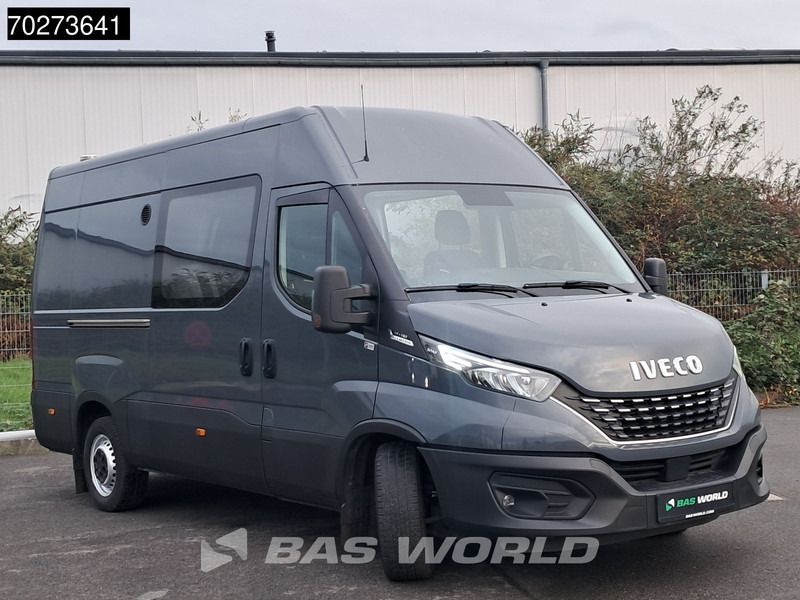 Iveco Daily 35S16 Doppel Kabine Automatik 3,5t AHK 160PS L2H2 LED Klima Tempomat Kamera Parkensensoren Euro6 Doka 8m3 A/C Double cabin Towba - Товарно комбе: слика 5 Iveco Daily 35S16 Doppel Kabine Automatik 3,5t AHK 160PS L2H2 LED Klima Tempomat Kamera Parkensensoren Euro6 Doka 8m3 A/C Double cabin Towba - Товарно комбе: слика 5