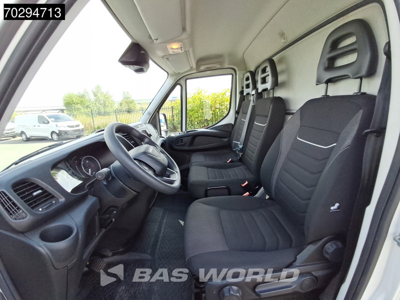 Комбе фургон Iveco Daily 35S16 Ladebordwand Automatik 160PS Doppelbereifung Koffer Klima Kamera Euro6 19m3 A/C: слика 9 Комбе фургон Iveco Daily 35S16 Ladebordwand Automatik 160PS Doppelbereifung Koffer Klima Kamera Euro6 19m3 A/C: слика 9