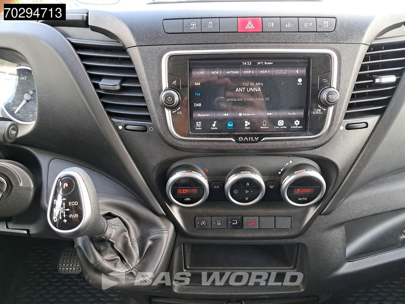 Комбе фургон Iveco Daily 35S16 Ladebordwand Automatik 160PS Doppelbereifung Koffer Klima Kamera Euro6 19m3 A/C: слика 11 Комбе фургон Iveco Daily 35S16 Ladebordwand Automatik 160PS Doppelbereifung Koffer Klima Kamera Euro6 19m3 A/C: слика 11