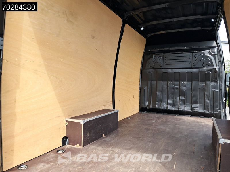 Iveco Daily 35S18 3.0L Automatik L2H2 ACC Navi LED Kamera Klima Euro6 L2 12m3 A/C - Товарно комбе: слика 5 Iveco Daily 35S18 3.0L Automatik L2H2 ACC Navi LED Kamera Klima Euro6 L2 12m3 A/C - Товарно комбе: слика 5