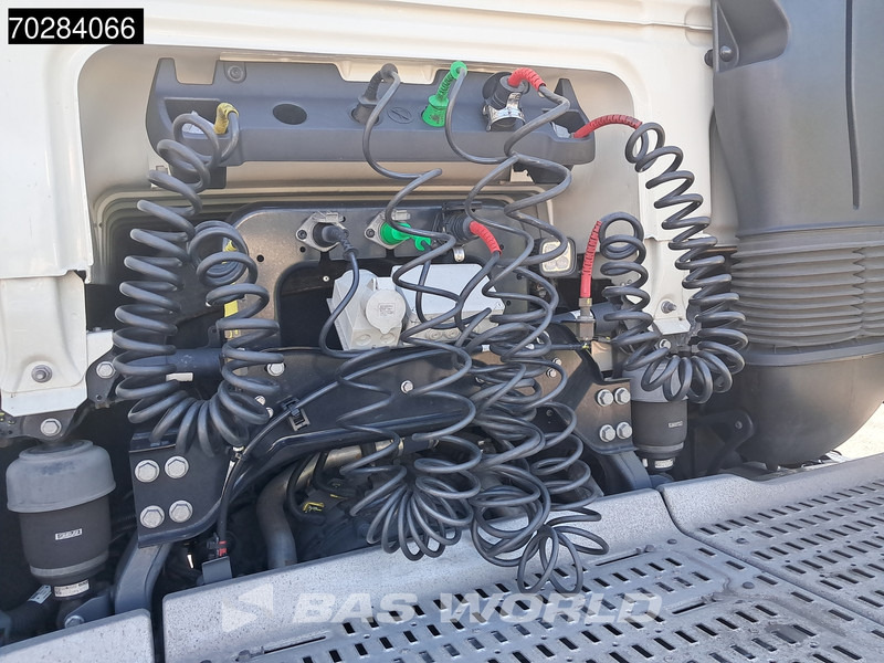 Камион влекач DAF XF 480 4X2 SSC Retarder 2x Tanks Standklima ACC LED: слика 13