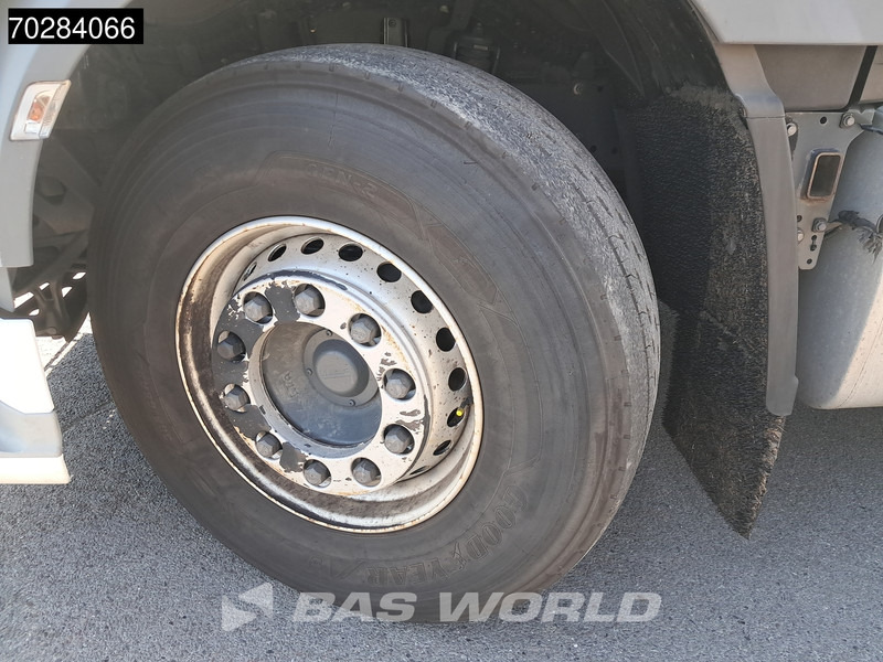 Камион влекач DAF XF 480 4X2 SSC Retarder 2x Tanks Standklima ACC LED: слика 20