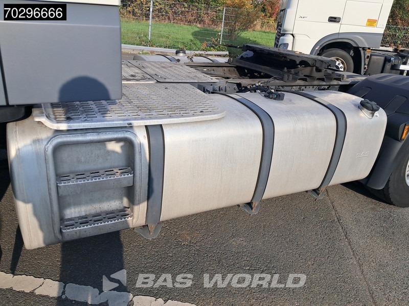 DAF XF 480 4X2 SSC Retarder 2xTanks ACC LED Standklima Euro 6 - Камион влекач: слика 5 DAF XF 480 4X2 SSC Retarder 2xTanks ACC LED Standklima Euro 6 - Камион влекач: слика 5