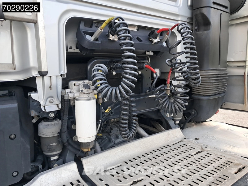 Камион влекач DAF XF 480 4X2 SSC Retarder Mega 2xTanks ACC LED Standklima Euro 6: слика 9