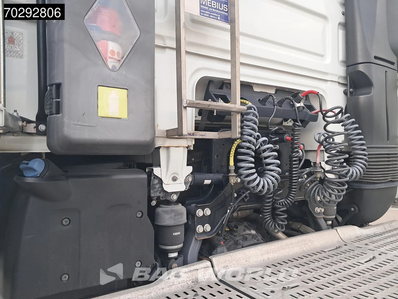 DAF XF 480 4X2 SSC Retarder Standklima LED ACC Euro 6 - Камион влекач: слика 3 DAF XF 480 4X2 SSC Retarder Standklima LED ACC Euro 6 - Камион влекач: слика 3