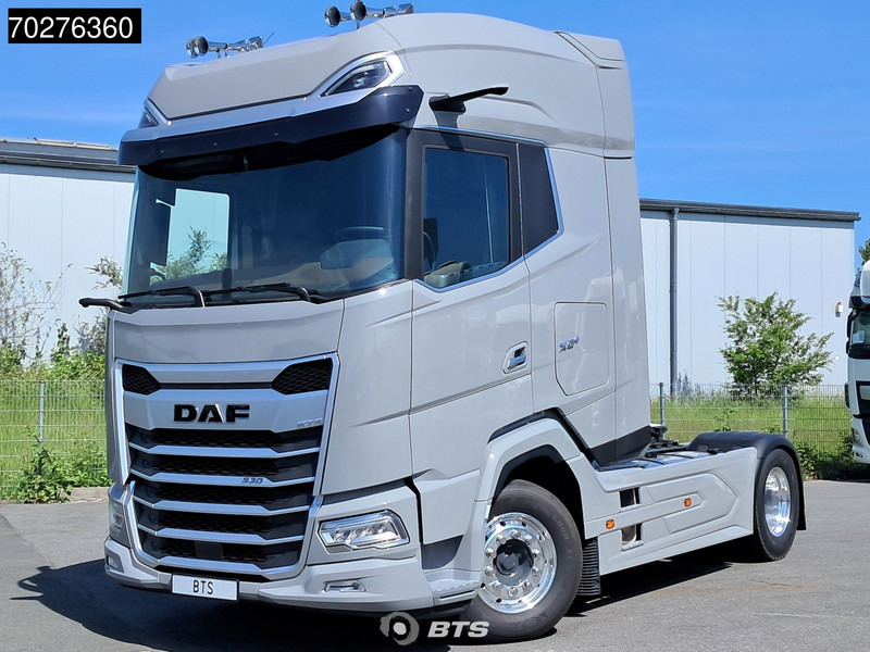 DAF XG+ 530 XG 4X2 NEW! Retarder 2x Tanks Hydraulik Alcoa's Standklima - Камион влекач: слика 1 DAF XG+ 530 XG 4X2 NEW! Retarder 2x Tanks Hydraulik Alcoa's Standklima - Камион влекач: слика 1