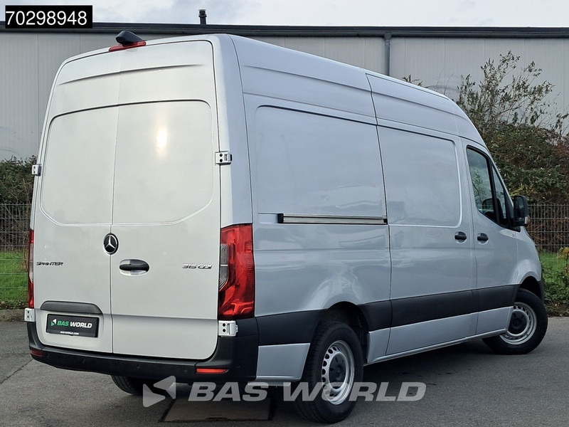 Mercedes-Benz Sprinter 315 CDI Automatik L2H2 150PS Klima Kamera Parkensensoren MBUX CarPlay Euro6 L2 12m3 A/C - Мало комбе: слика 2 Mercedes-Benz Sprinter 315 CDI Automatik L2H2 150PS Klima Kamera Parkensensoren MBUX CarPlay Euro6 L2 12m3 A/C - Мало комбе: слика 2