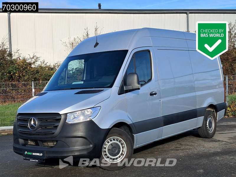 Mercedes-Benz Sprinter 315 CDI Automatik L2H2 150PS Klima Kamera Parksensoren MBUX CarPlay Euro6 L2 A/C - Мало комбе: слика 1 Mercedes-Benz Sprinter 315 CDI Automatik L2H2 150PS Klima Kamera Parksensoren MBUX CarPlay Euro6 L2 A/C - Мало комбе: слика 1