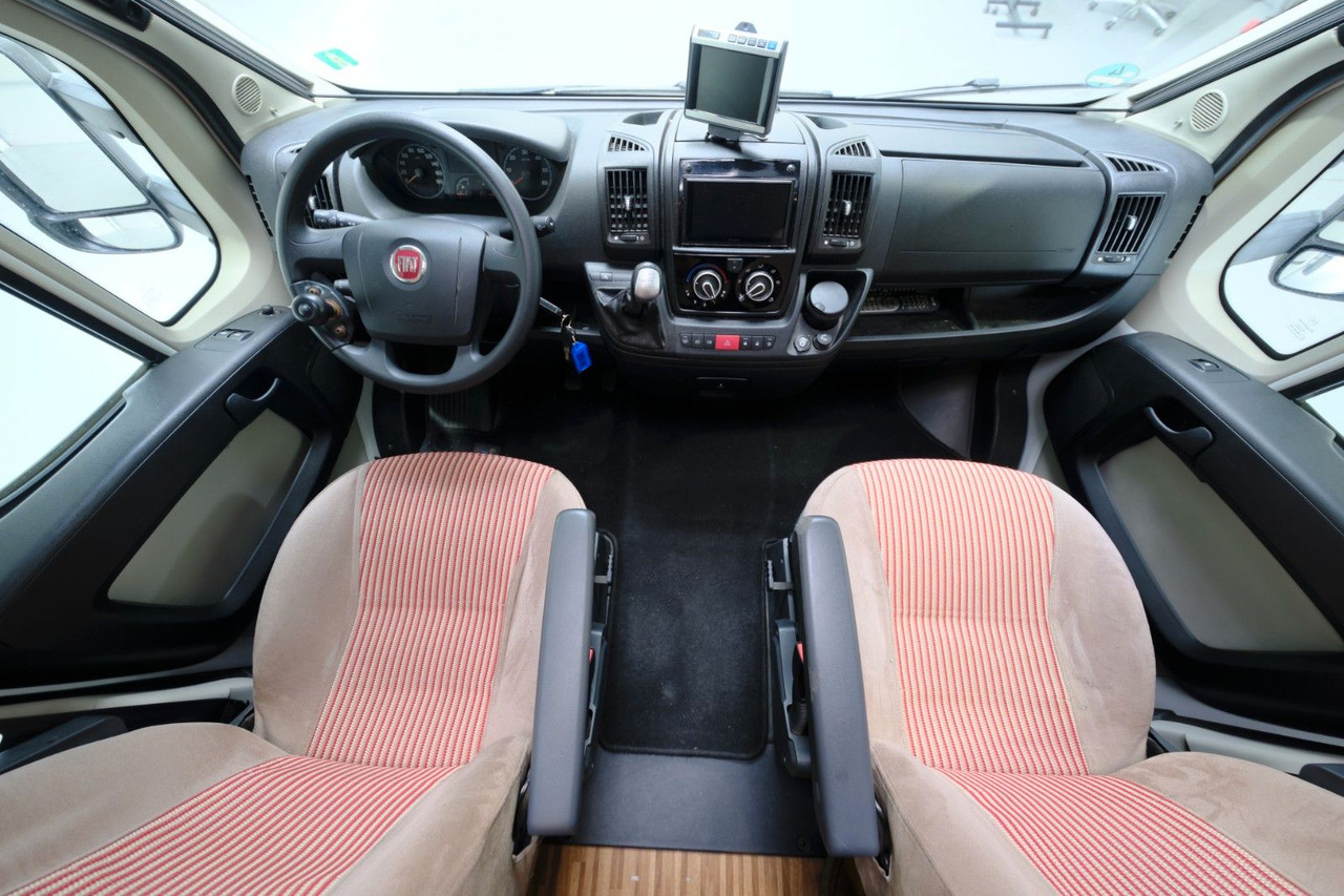 Adria Matrix Axess M 590 SG/Automatik/Hubbett/TOP - Полуинтегриран кампер: слика 5 Adria Matrix Axess M 590 SG/Automatik/Hubbett/TOP - Полуинтегриран кампер: слика 5