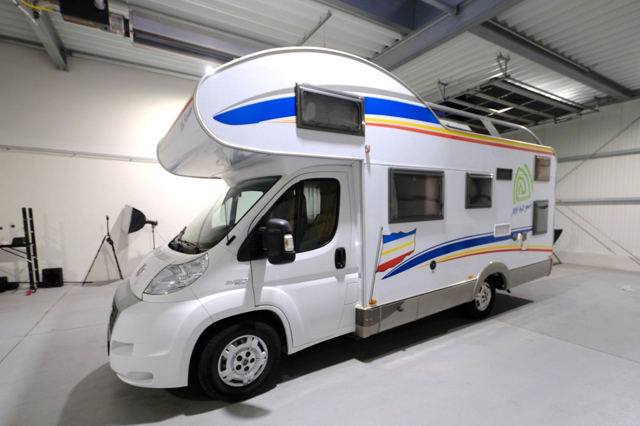 Bürstner A 576/Etagenbetten/Garage/Klima/Markise/3,0l 158 - Алковен кампер: слика 4 Bürstner A 576/Etagenbetten/Garage/Klima/Markise/3,0l 158 - Алковен кампер: слика 4