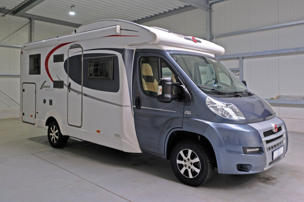 Полуинтегриран кампер Bürstner Ixeo Time IT 670 G/Festbett+Hubbett/Garage/Klima: слика 1