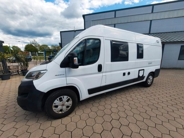 Carado Vlow 600 / Festbett / Klima / PREISGARANTIE - Кампер комбе: слика 2 Carado Vlow 600 / Festbett / Klima / PREISGARANTIE - Кампер комбе: слика 2