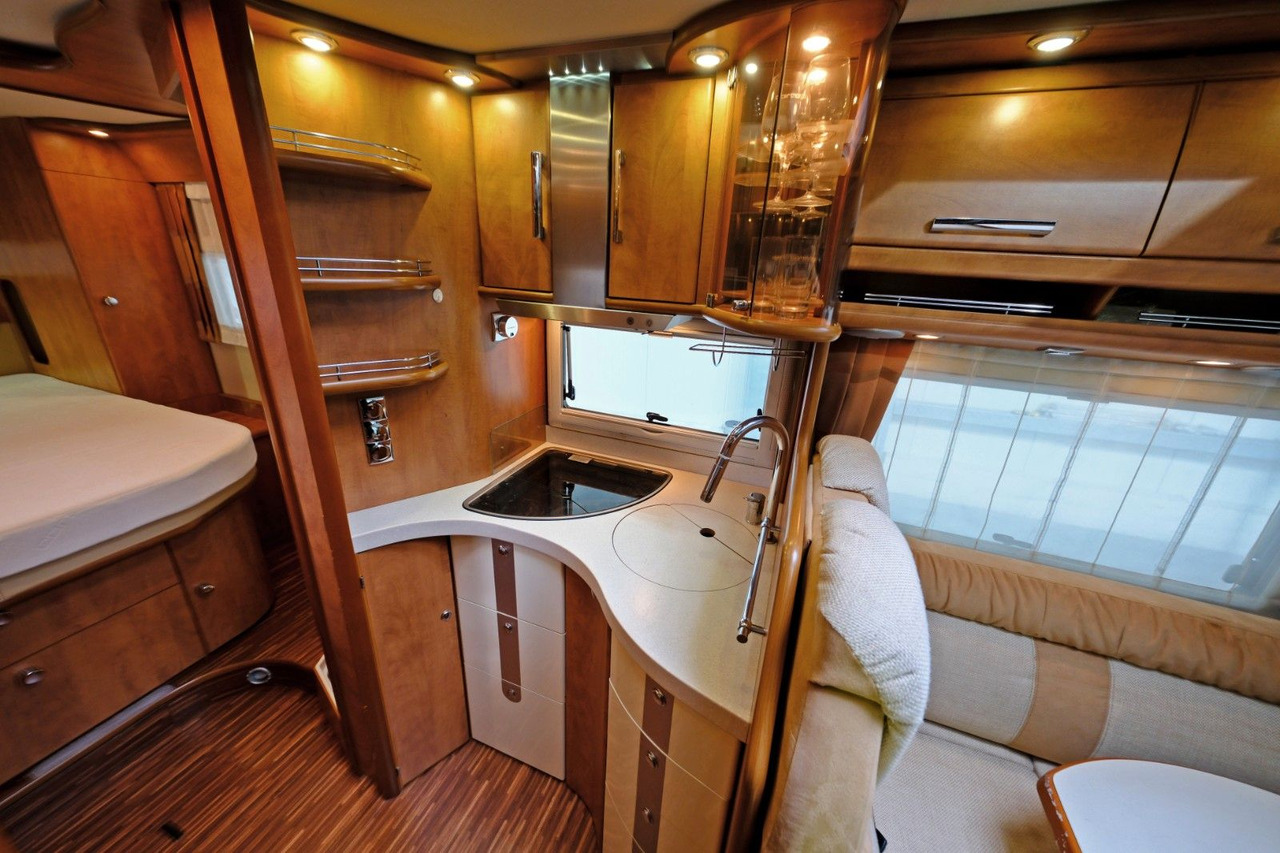 Лизинг на  Carthago Chic-C-Line I 5.0/Queensbett+Hubbett/Klima/Solar Carthago Chic-C-Line I 5.0/Queensbett+Hubbett/Klima/Solar: слика 11