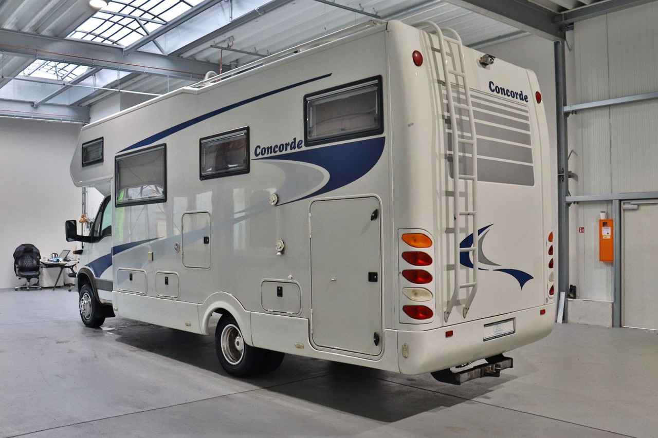 Concorde A 770 G/Festbett/Garage/Klima/Solar/Markise - Алковен кампер: слика 4 Concorde A 770 G/Festbett/Garage/Klima/Solar/Markise - Алковен кампер: слика 4