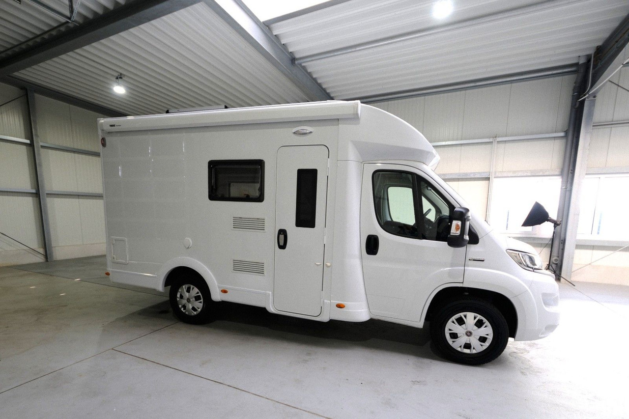 Etrusco T 5900 FB/1.Hand/Festbett/Klima/Markise/Finanz. Etrusco T 5900 FB/1.Hand/Festbett/Klima/FINANZIERUNG - Полуинтегриран кампер: слика 2 Etrusco T 5900 FB/1.Hand/Festbett/Klima/Markise/Finanz. Etrusco T 5900 FB/1.Hand/Festbett/Klima/FINANZIERUNG - Полуинтегриран кампер: слика 2