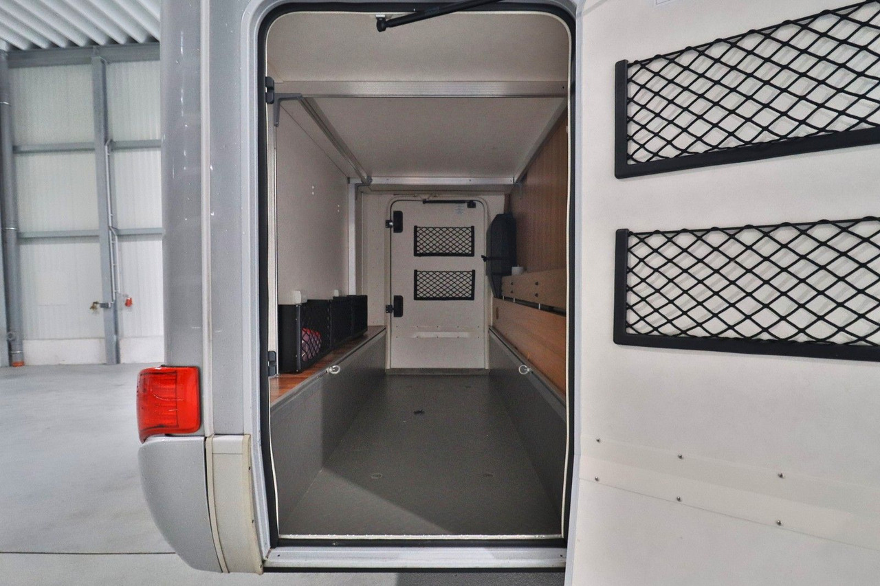 Интегриран кампер HYMER / ERIBA / HYMERCAR B 504 CL / Hubbett / Festbett / Garage: слика 8