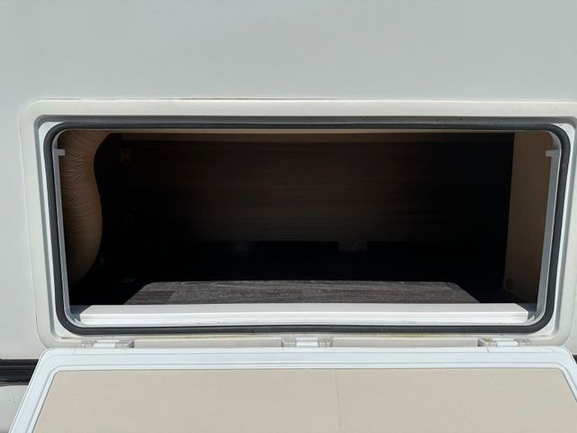 Лизинг на Knaus SPORT 400 LK - 1.HAND-FINANZIERUNG MÖGLICH Knaus SPORT 400 LK - 1.HAND-FINANZIERUNG MÖGLICH Knaus SPORT 400 LK - 1.HAND-FINANZIERUNG MÖGLICH Knaus SPORT 400 LK - 1.HAND-FINANZIERUNG MÖGLICH: слика 24