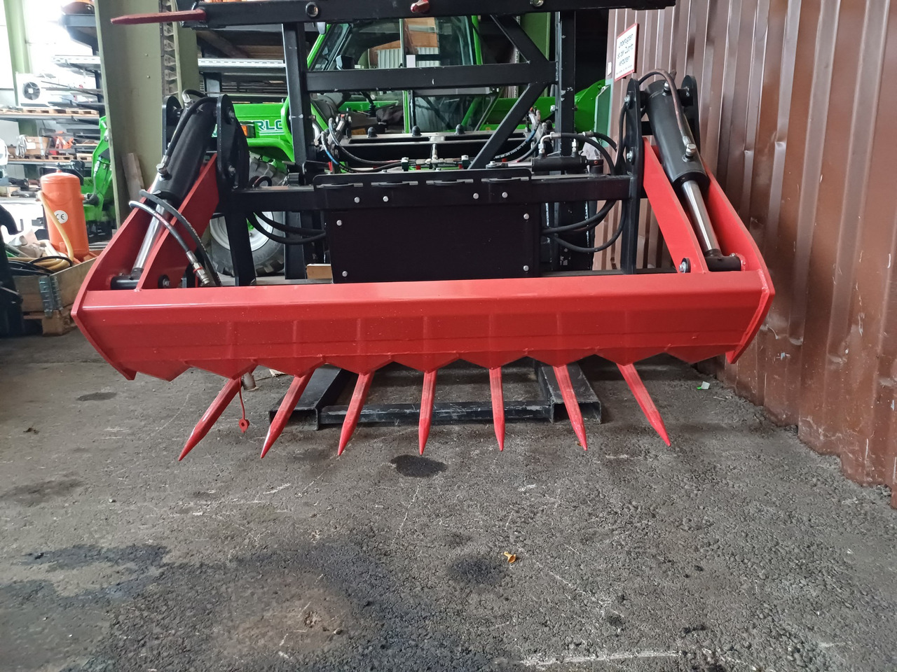 Stekro Ballenschneider Euro-Aufnahme (22307) - Опрема за силос: слика 4 Stekro Ballenschneider Euro-Aufnahme (22307) - Опрема за силос: слика 4