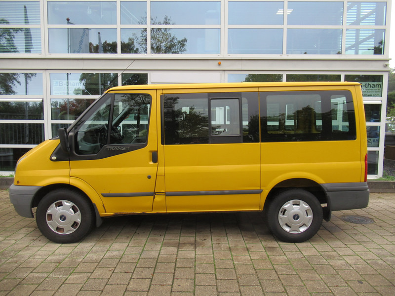 Ford Transit 140T330S 2.4 TDCI 103KW AWD 4x4 4WD - Мало комбе: слика 3 Ford Transit 140T330S 2.4 TDCI 103KW AWD 4x4 4WD - Мало комбе: слика 3