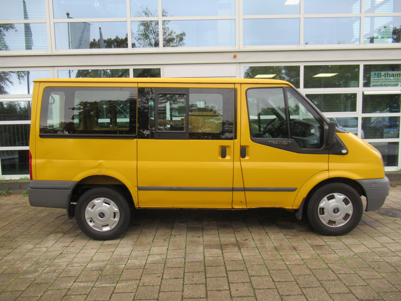 Ford Transit 140T330S 2.4 TDCI 103KW AWD 4x4 4WD - Мало комбе: слика 2 Ford Transit 140T330S 2.4 TDCI 103KW AWD 4x4 4WD - Мало комбе: слика 2