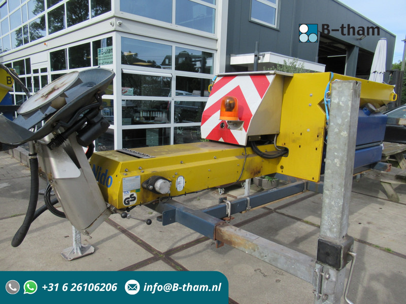 NIDO STRATOS B08-24 VAXN Zoutstrooier HYDRO 0,8M3 Salzstreuer - Распрскувач на песок/ Сол: слика 1 NIDO STRATOS B08-24 VAXN Zoutstrooier HYDRO 0,8M3 Salzstreuer - Распрскувач на песок/ Сол: слика 1