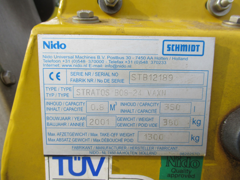 NIDO STRATOS B08-24 VAXN Zoutstrooier HYDRO 0,8M3 Salzstreuer - Распрскувач на песок/ Сол: слика 3 NIDO STRATOS B08-24 VAXN Zoutstrooier HYDRO 0,8M3 Salzstreuer - Распрскувач на песок/ Сол: слика 3