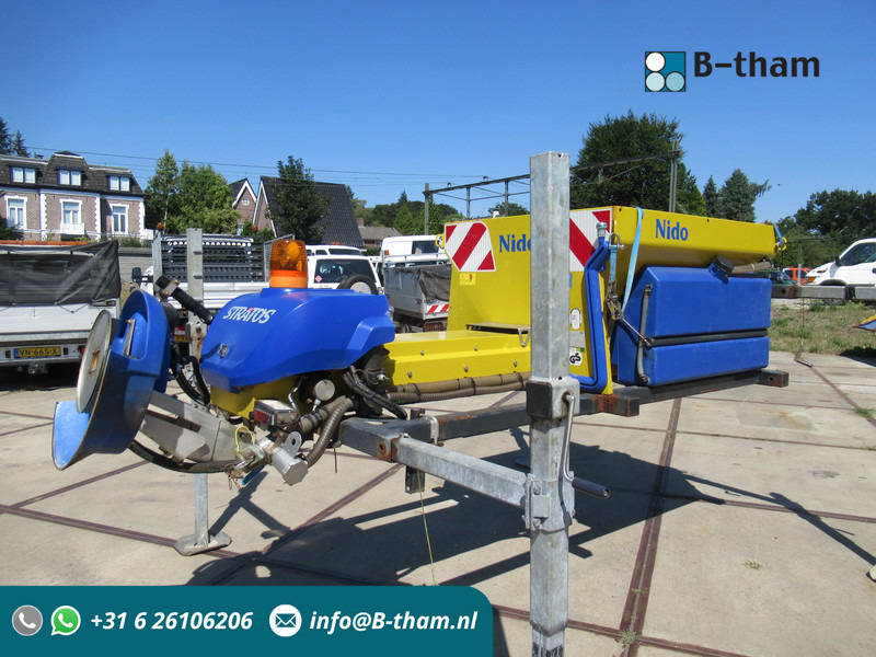 NIDO Stratos B06L-24 VCLN-350 Hydro zoutstrooier 0,6m3 + 350L - Машина за чистење: слика 1 NIDO Stratos B06L-24 VCLN-350 Hydro zoutstrooier 0,6m3 + 350L - Машина за чистење: слика 1
