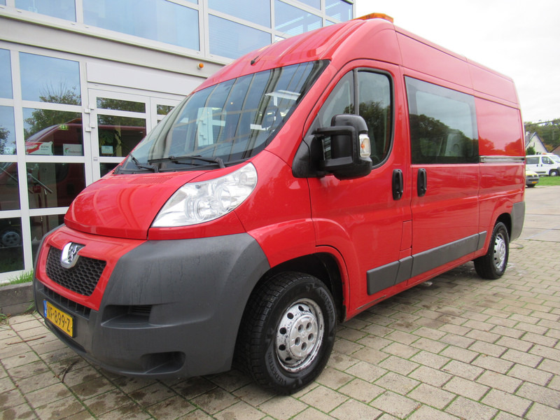 Peugeot Boxer 330 2.2 HDI L2H2 P+ DOKA Dubbelcabine - Мало комбе, Комби со двојна кабина: слика 2 Peugeot Boxer 330 2.2 HDI L2H2 P+ DOKA Dubbelcabine - Мало комбе, Комби со двојна кабина: слика 2