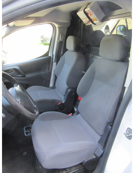 Комбе фургон Peugeot Partner 120 1.6 HDI L1 XT AIRCO - KLIMA Schuifdeur: слика 8