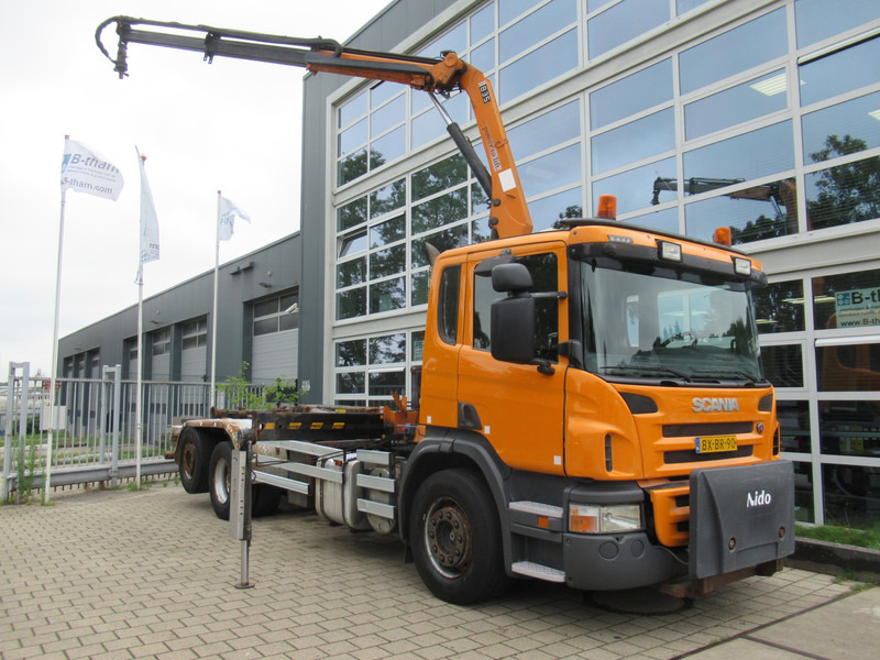 Scania P 320 B 6x2*4 + HMF 835 + HYVA Haakarm - Камион со кука за подигање, Камион со кран: слика 2 Scania P 320 B 6x2*4 + HMF 835 + HYVA Haakarm - Камион со кука за подигање, Камион со кран: слика 2