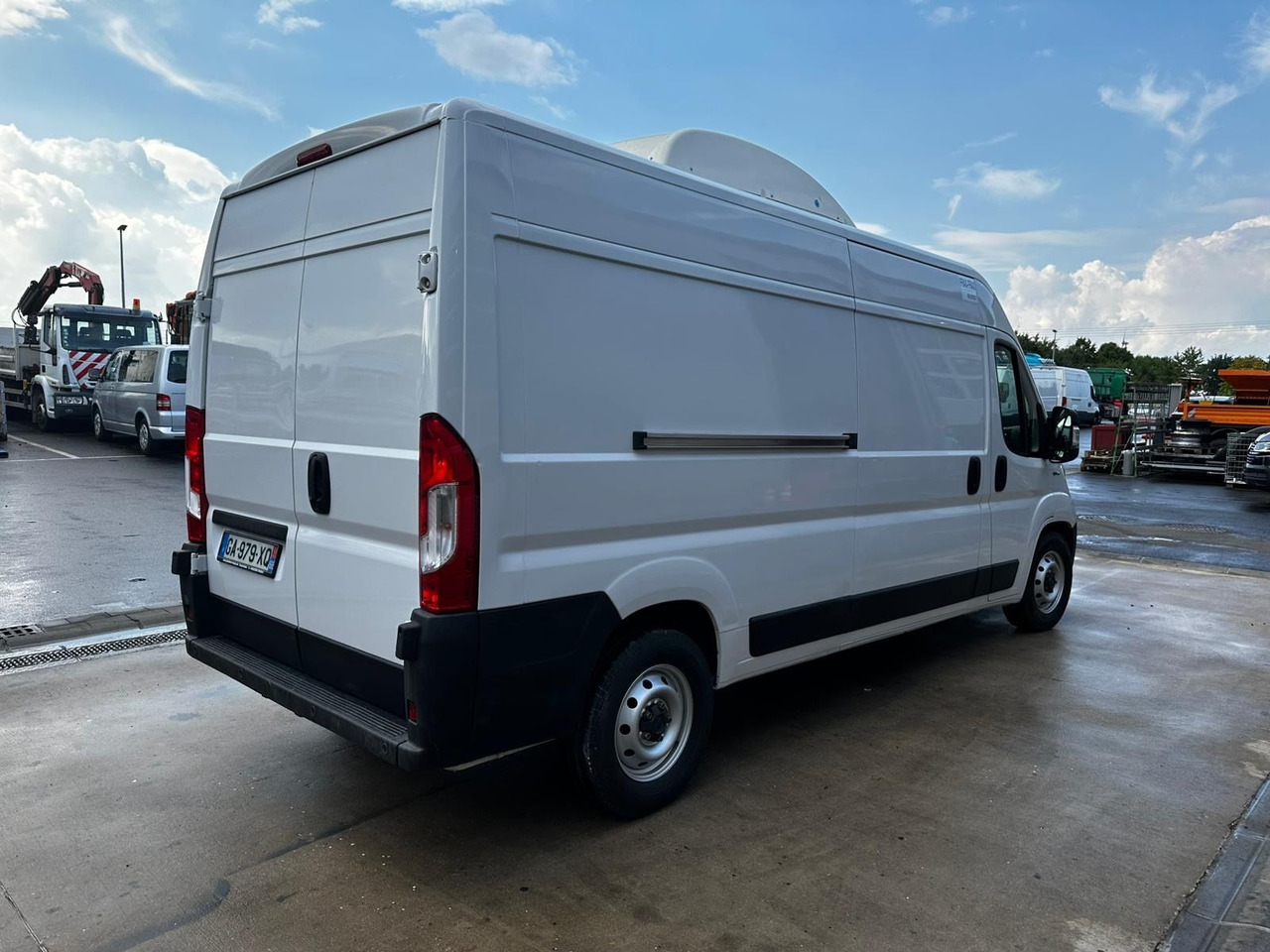 Fiat Ducato Isberg Pharma-Kühler -30°C/4°C/22°C - Комбе ладилник: слика 4 Fiat Ducato Isberg Pharma-Kühler -30°C/4°C/22°C - Комбе ладилник: слика 4