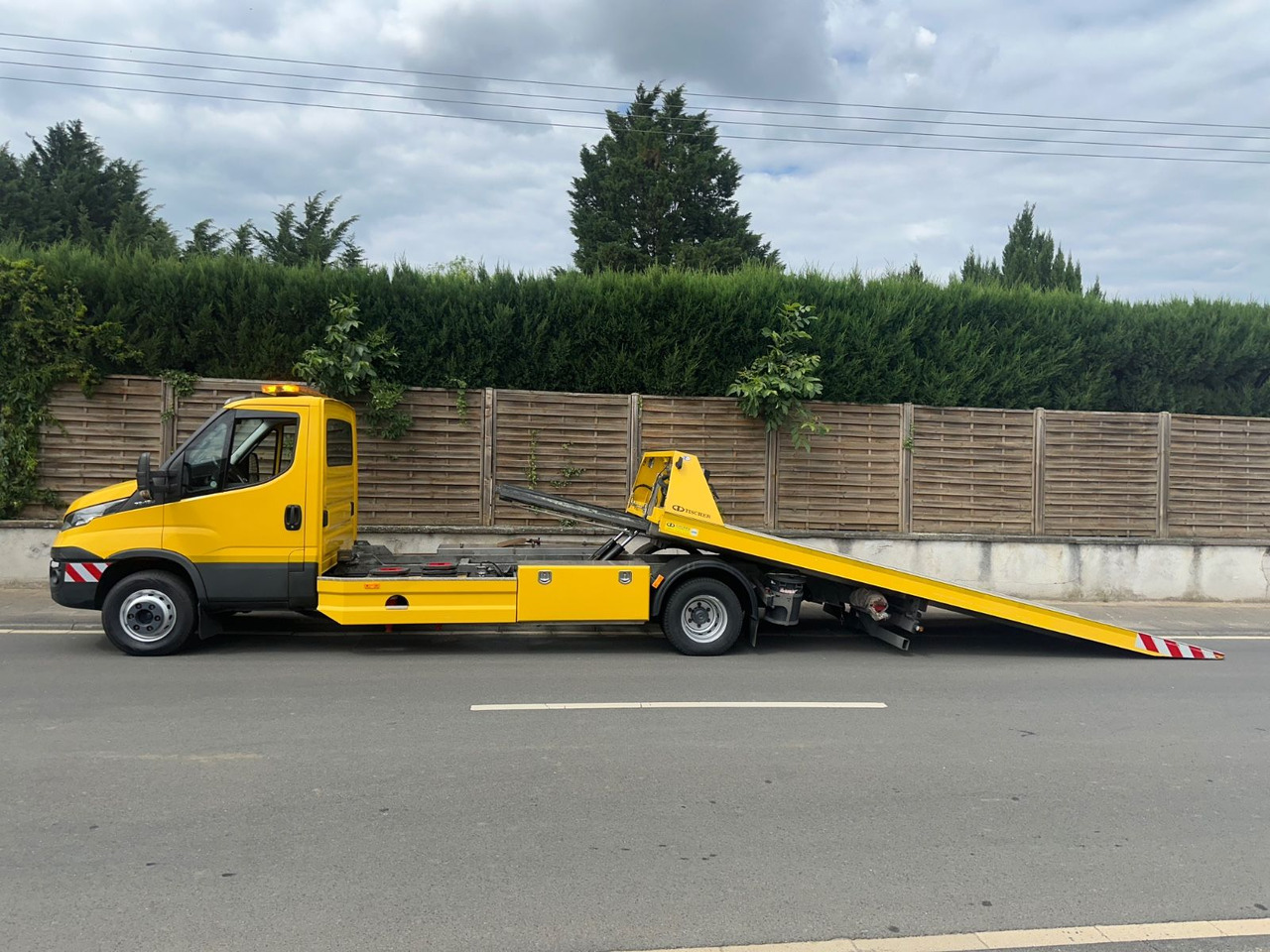 Iveco Daily 70c18 Schiebeplateau/Seilwinde/Funk - Камион за влечење: слика 5 Iveco Daily 70c18 Schiebeplateau/Seilwinde/Funk - Камион за влечење: слика 5