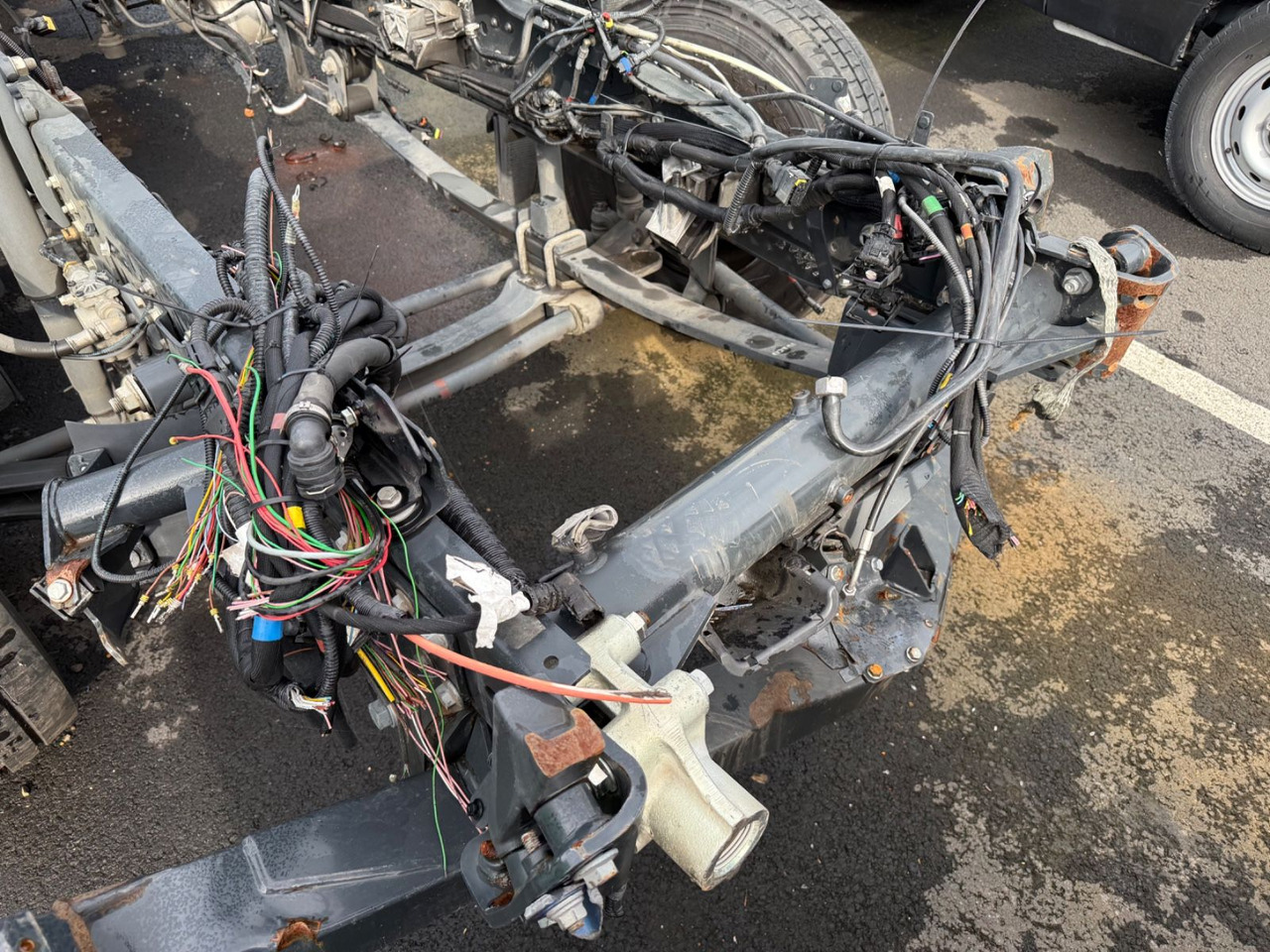 Iveco Eurocargo 110EL250 Unfallchassis - Автотранспортен камион: слика 4 Iveco Eurocargo 110EL250 Unfallchassis - Автотранспортен камион: слика 4
