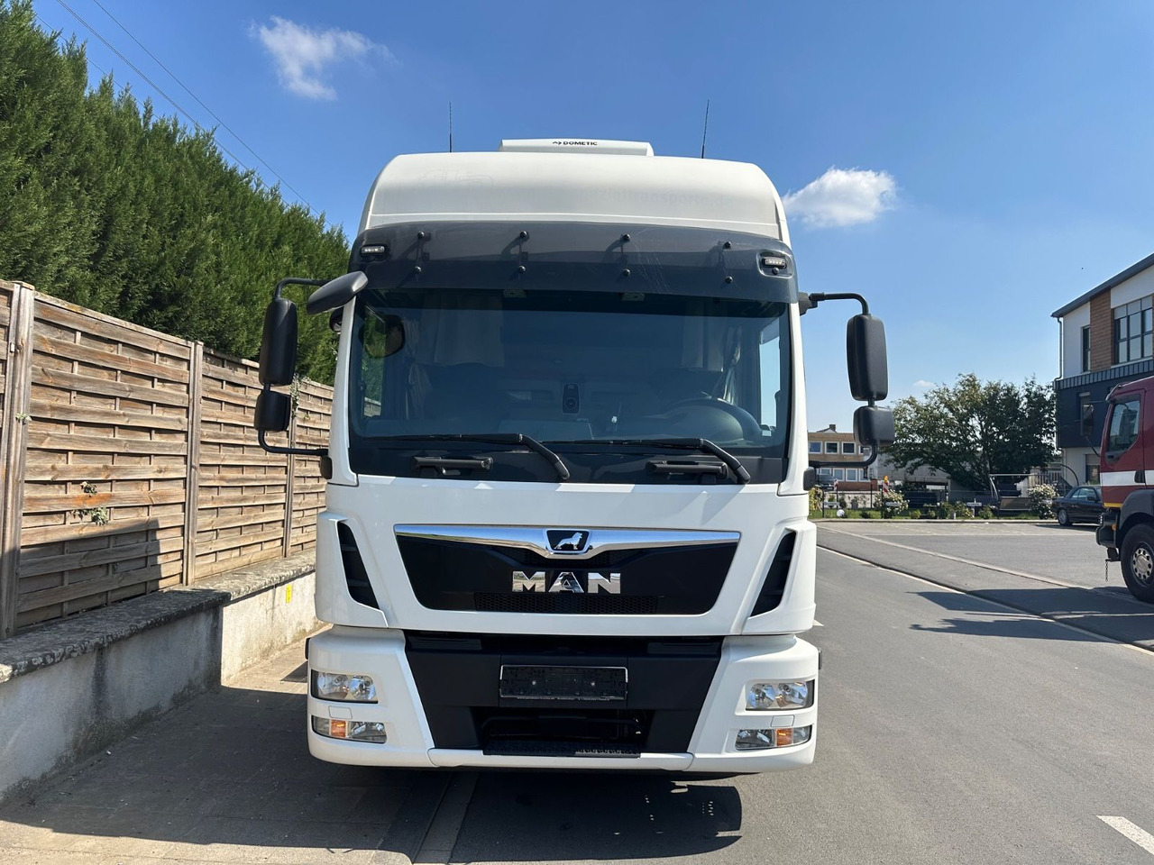 MAN 8.250 TGL*VDI2700*TOP*4-er Zug BFT Anhänger MAN 8.250 TGL*4x L1H1*XLX Kabine*VDI2700*TOP* - Автотранспортен камион: слика 3 MAN 8.250 TGL*VDI2700*TOP*4-er Zug BFT Anhänger MAN 8.250 TGL*4x L1H1*XLX Kabine*VDI2700*TOP* - Автотранспортен камион: слика 3