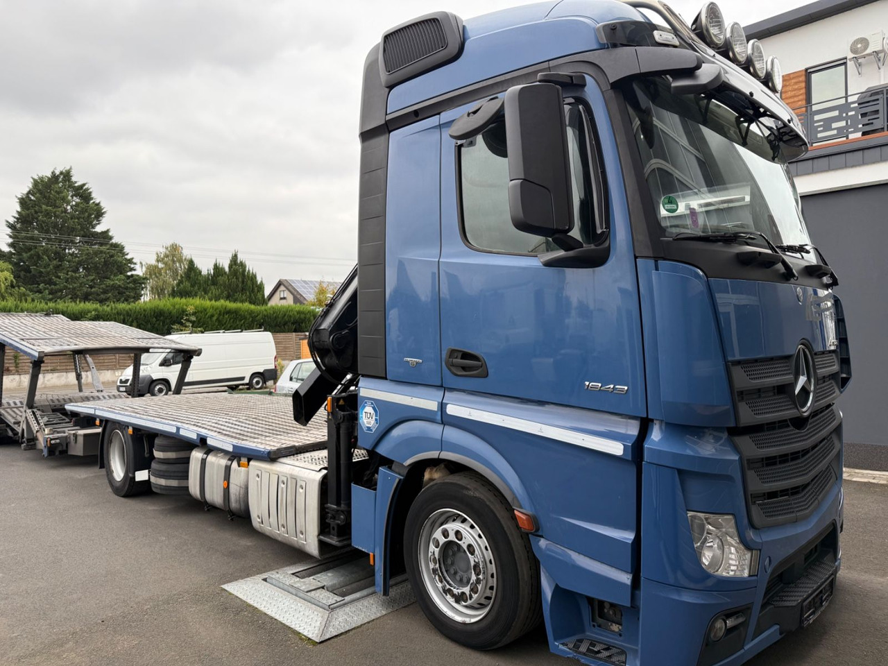 Mercedes-Benz Actros 1843 FVG 5-Zug / VDI 2700 / Kran MKG - Автотранспортен камион: слика 3 Mercedes-Benz Actros 1843 FVG 5-Zug / VDI 2700 / Kran MKG - Автотранспортен камион: слика 3