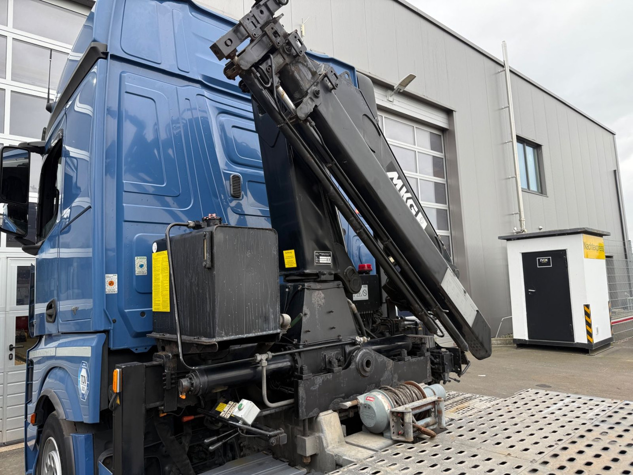 Mercedes-Benz Actros 1843 FVG 5-Zug / VDI 2700 / Kran MKG - Автотранспортен камион: слика 4 Mercedes-Benz Actros 1843 FVG 5-Zug / VDI 2700 / Kran MKG - Автотранспортен камион: слика 4