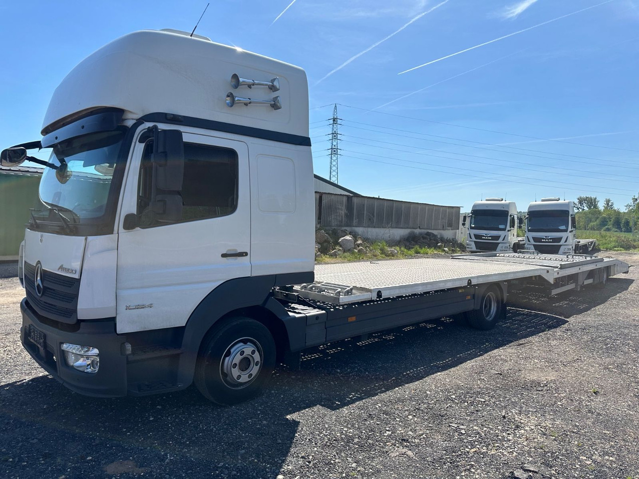Mercedes-Benz Atego 1024 Flachzug 2-Bett Winde VDI2700 - Автотранспортен камион: слика 1 Mercedes-Benz Atego 1024 Flachzug 2-Bett Winde VDI2700 - Автотранспортен камион: слика 1