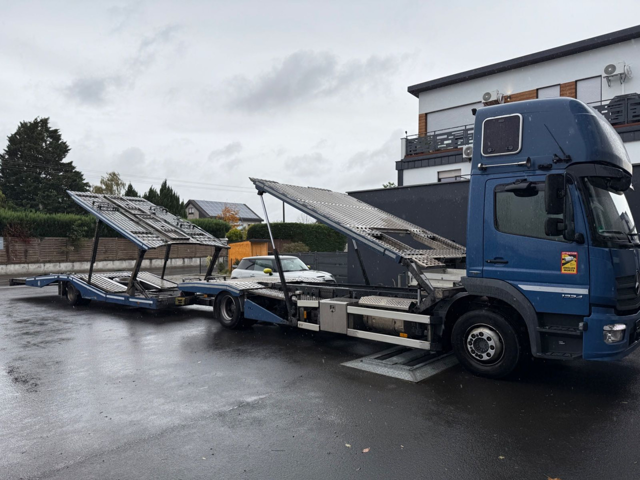 Mercedes-Benz Atego 1324 FVG 2017, VDI 2700, neuer Atm., Top - Автотранспортен камион: слика 1 Mercedes-Benz Atego 1324 FVG 2017, VDI 2700, neuer Atm., Top - Автотранспортен камион: слика 1