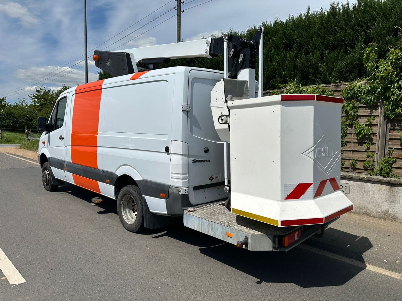 Mercedes-Benz Sprinter 515 CDI 4X4 13,2m Versailift ET-38-LFHD - Камион со подигачка кошница: слика 3 Mercedes-Benz Sprinter 515 CDI 4X4 13,2m Versailift ET-38-LFHD - Камион со подигачка кошница: слика 3