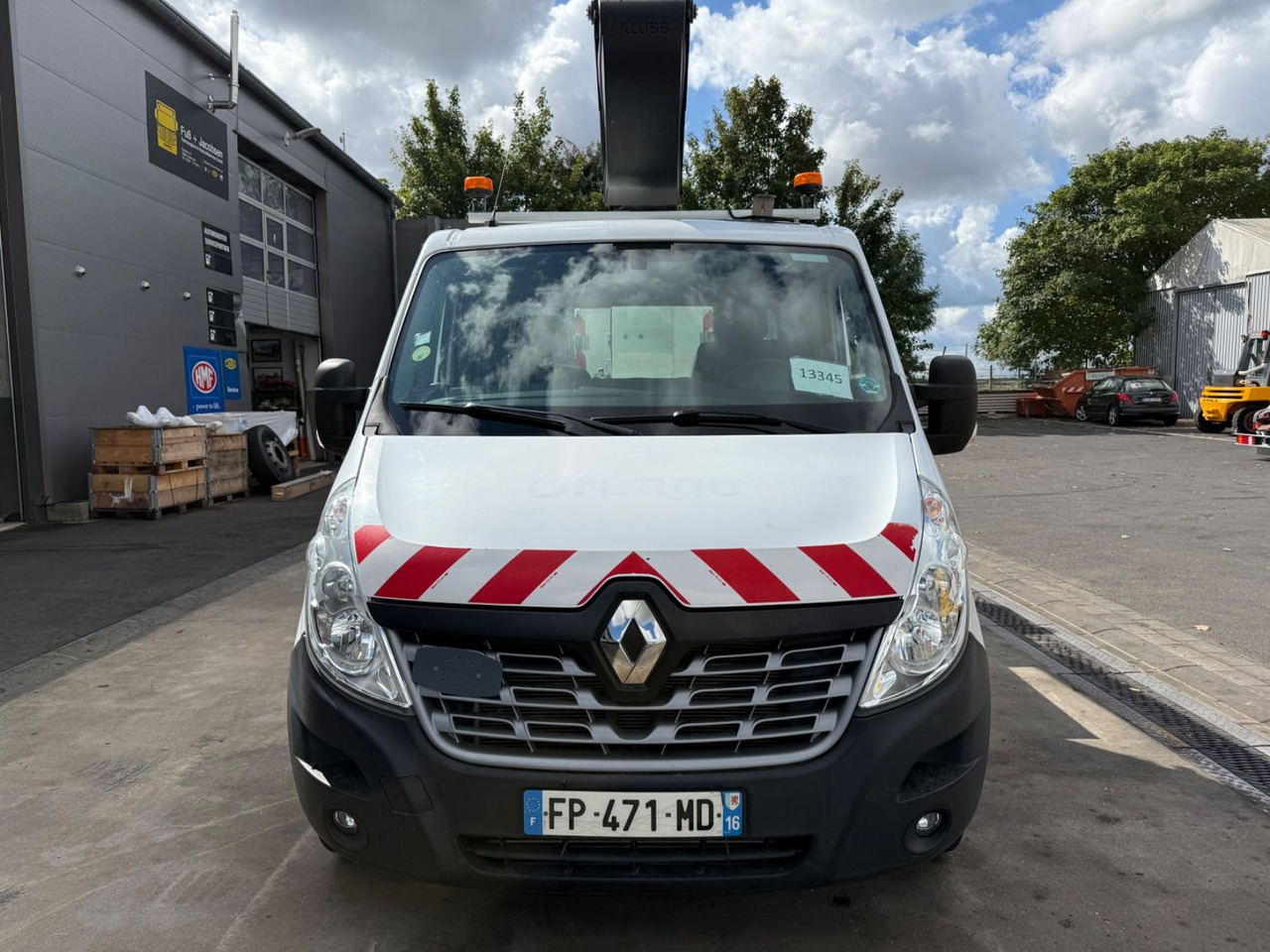 Renault Master III Steiger Klubb K26 / 11,2m / 200Kg - Камион со подигачка кошница: слика 2 Renault Master III Steiger Klubb K26 / 11,2m / 200Kg - Камион со подигачка кошница: слика 2