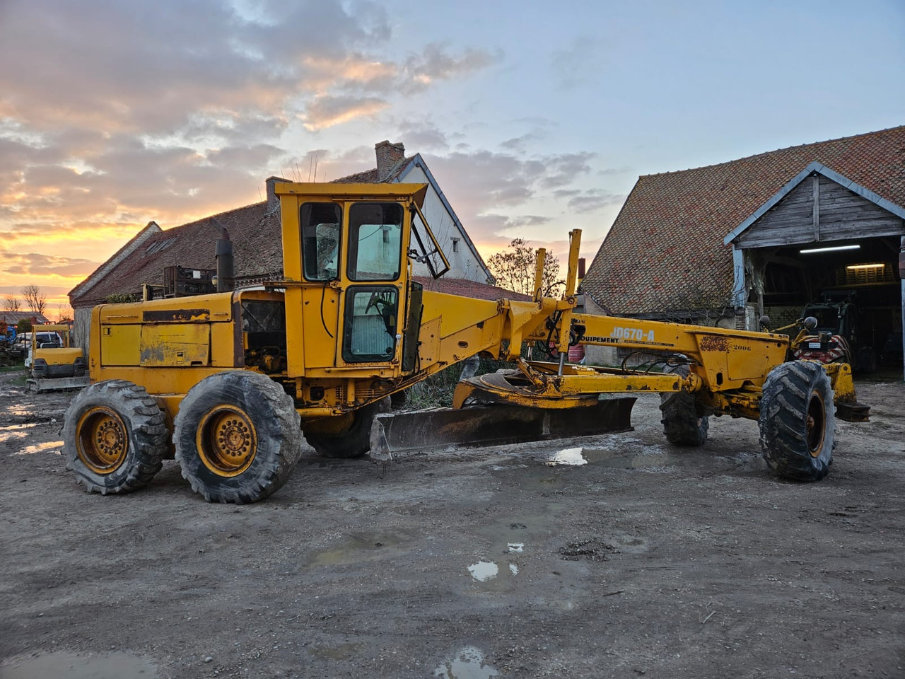 JOHN JD670-A - Порамнувач: слика 2 JOHN JD670-A - Порамнувач: слика 2